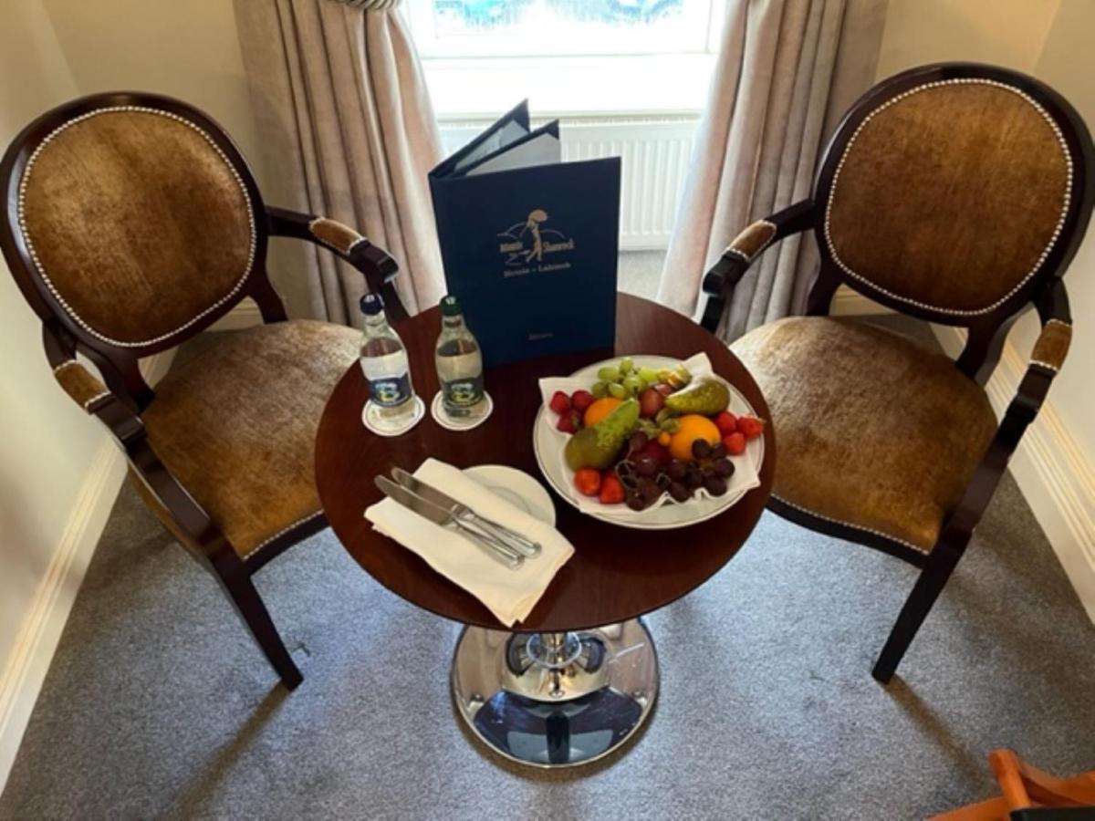 Atlantic Hotel 라힌치 외부 사진